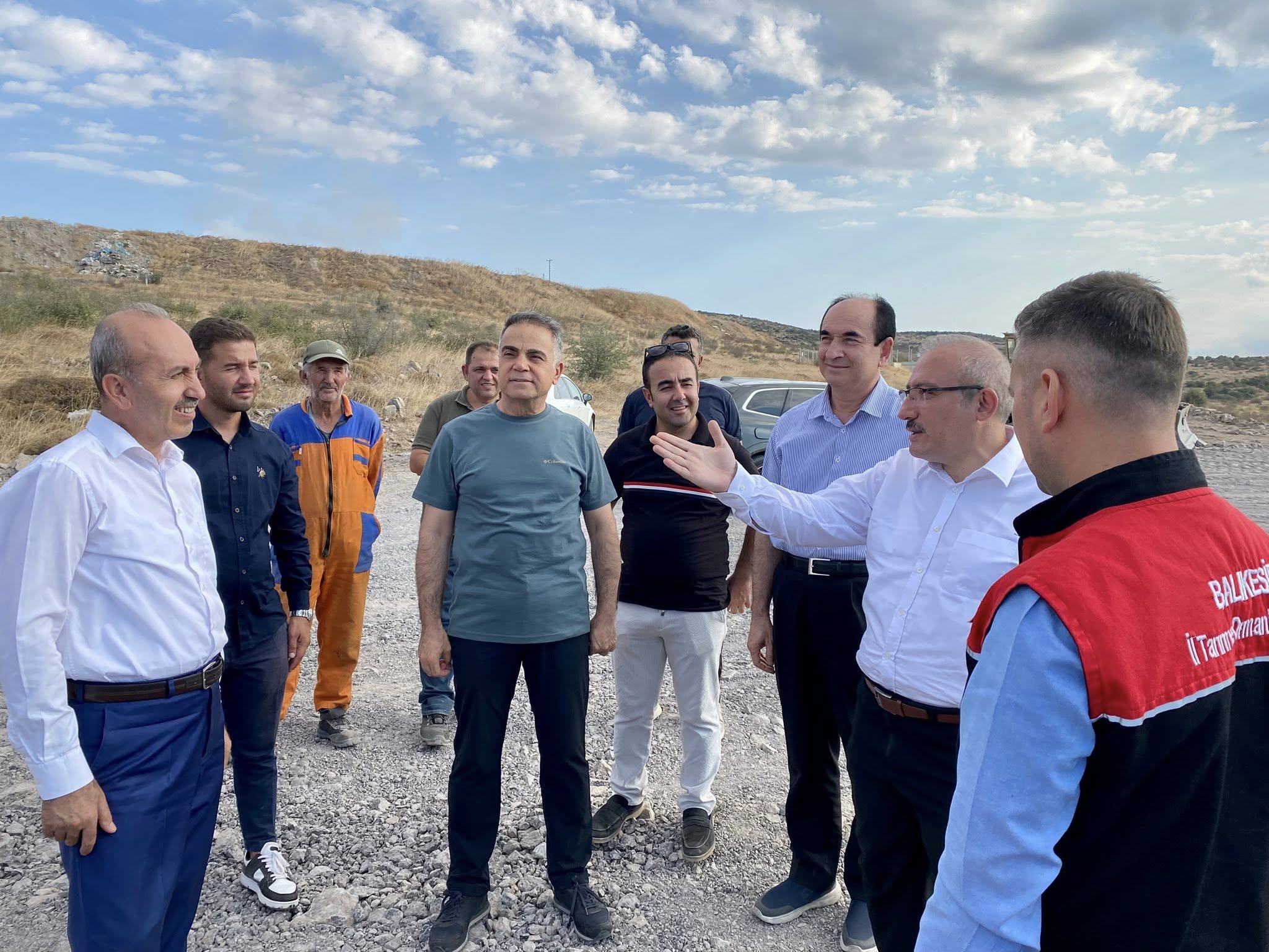 Dünyanın En Büyük Sera Kümelenmesi Gönen Sera Organize Tarım Bölgesi 1.
Etap 1. Kısım Altyapı Çalışmaları Devam Ediyor